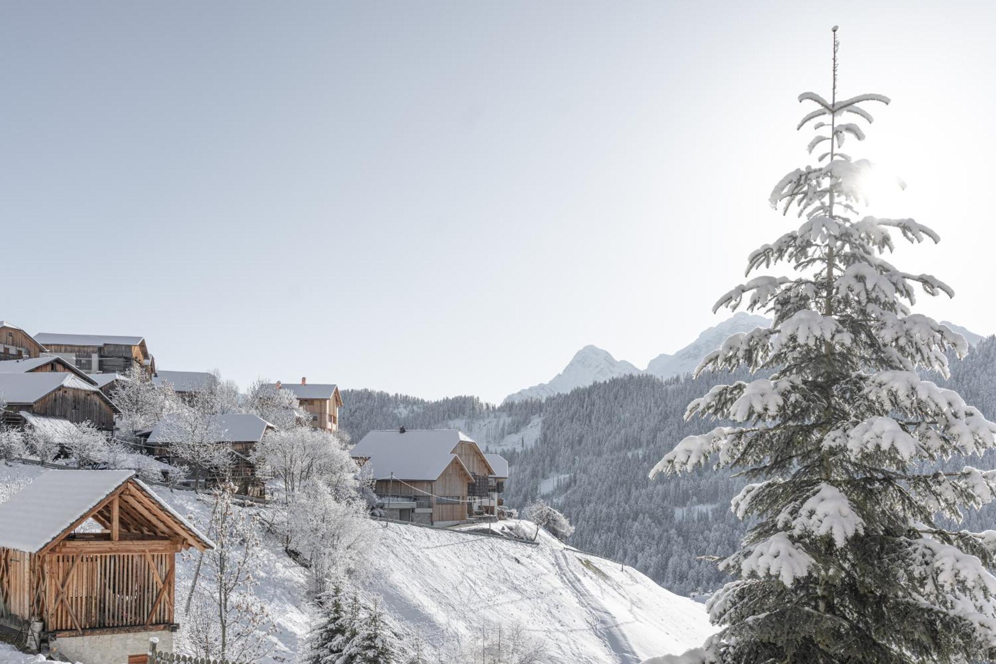 Ciasa Iachin - Dolomites Dream Retreat Leilighet San Martino in Badia Eksteriør bilde